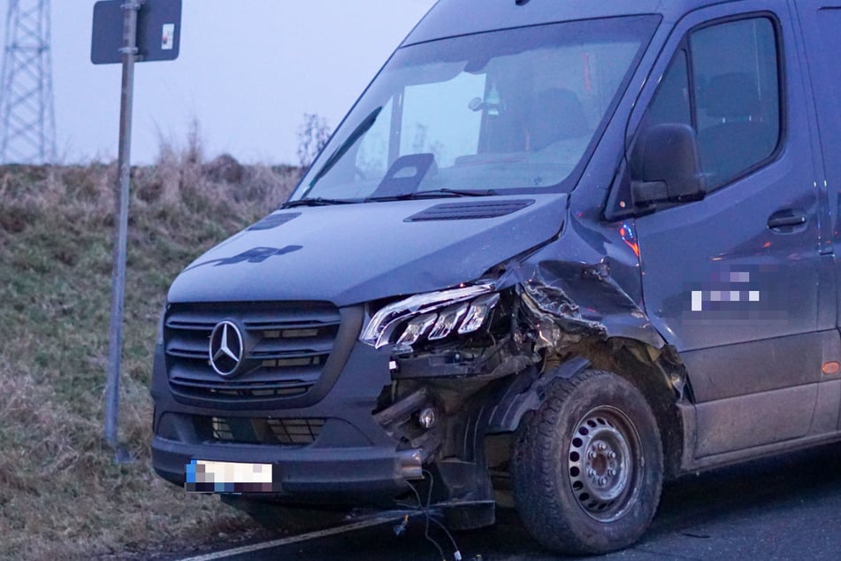 Auf der Westewitzer Straße kam es am Nachmittag zu dem Crash.