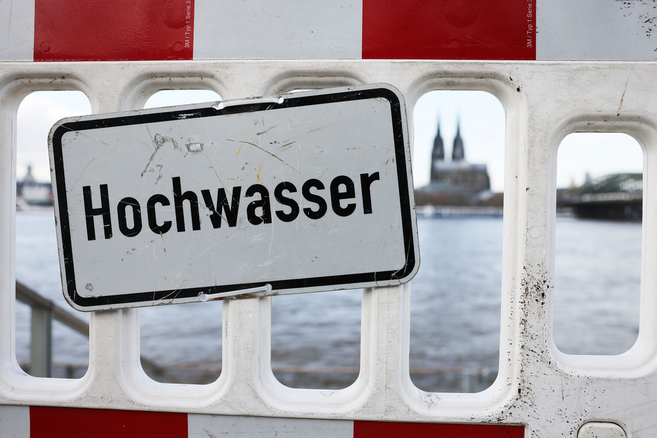 Das Hochwasser in Köln hält sich an den Weihnachtstagen in Grenzen.
