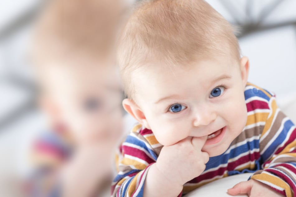 Standesbeamtin ist schockiert, als sie hört, wie Eltern ihr Baby nennen wollen