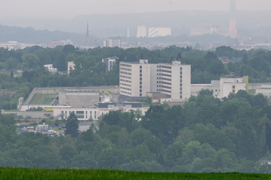 Die JVA Chemnitz beherbergt Sachsens einzigen Frauenknast.