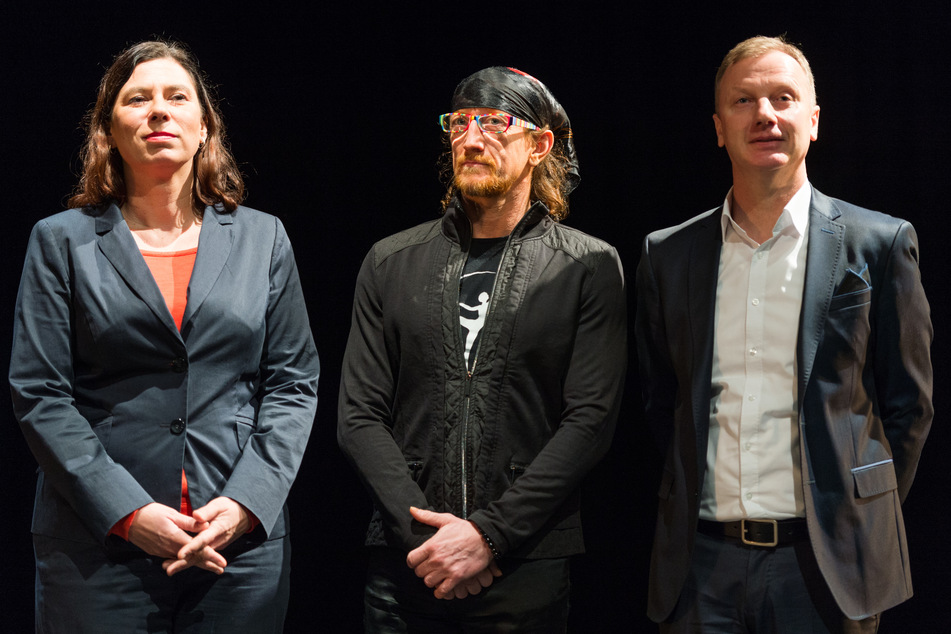 Berlins Bildungssenatorin Sandra Scheeres (v.l.), Gregor Seyffert, freigestellter Künstlerischer Leiter der Staatlichen Ballettschule Berlin und Ralf Stabel, ebenso freigestellter Geschäftsführender Leiter.