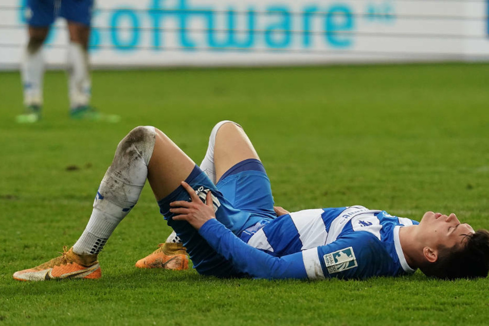 Mathias Honsak kann es nicht fassen: Der Linksaußen war bei der unglücklichen Niederlage der Lilien gegen den 1. FC Nürnberg noch einer der Besten auf dem Platz.