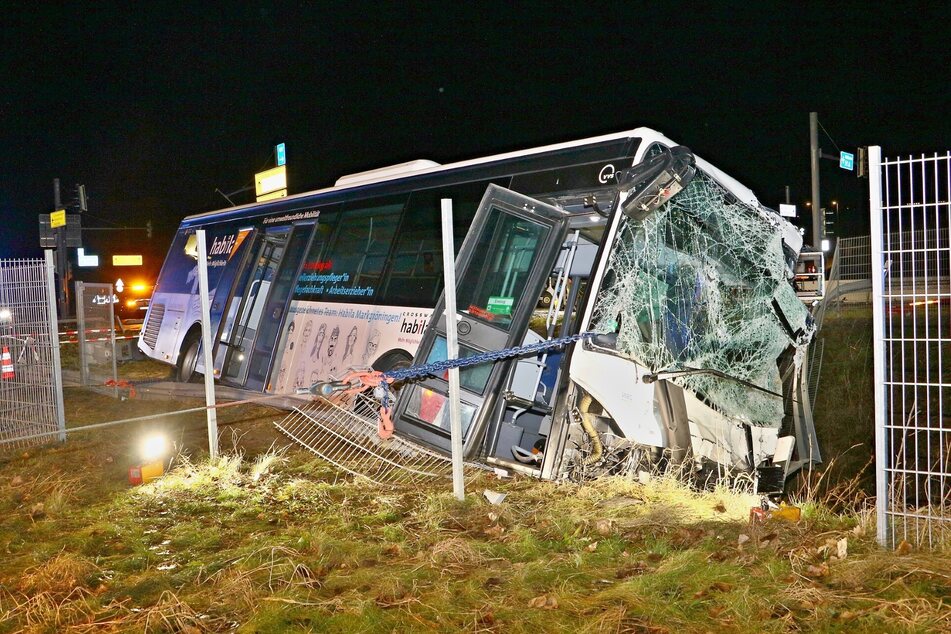 Für den verunfallten Busfahrer kam jede Hilfe zu spät.