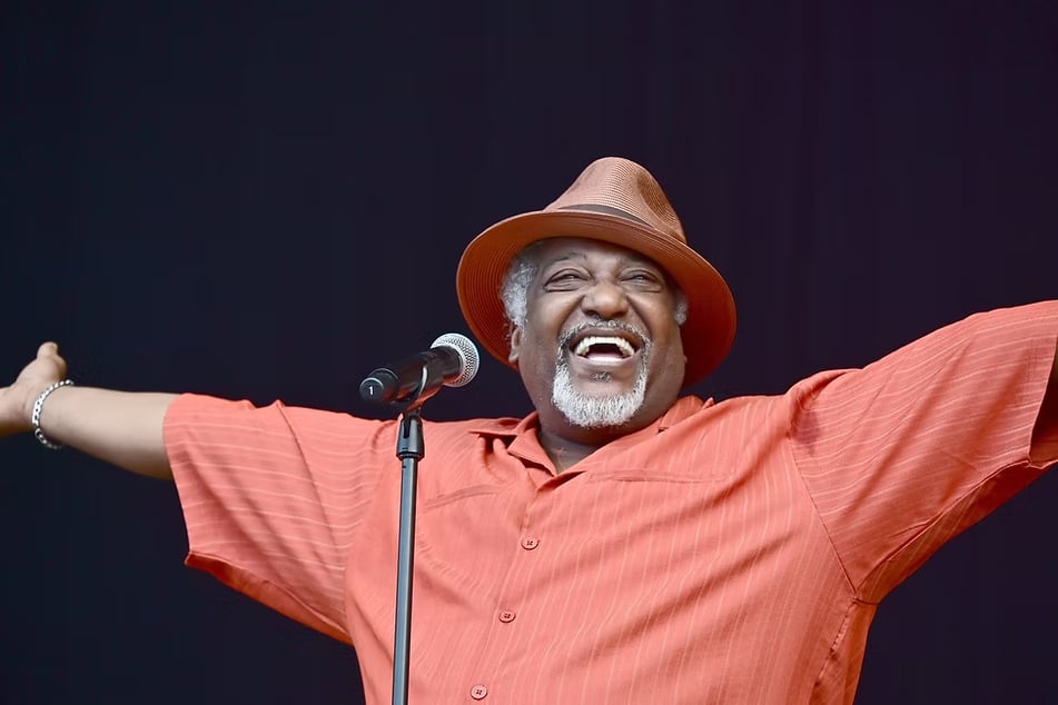 Sydney Youngblood begeisterte erst im Herbst bei der "Hope"-Gala - nun singt er bei der Schlössernacht.