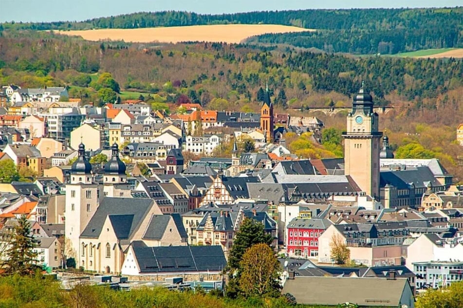 AG Wohnen bietet aktuell zahlreiche Wohnungen in Plauen zur Miete an inklusive einer attraktiven Aktion für Neumieter.