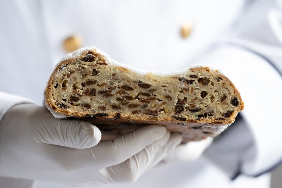 Ohne eine ordentliche Menge an Rosinen ist's kein echter Dresdner Christstollen.