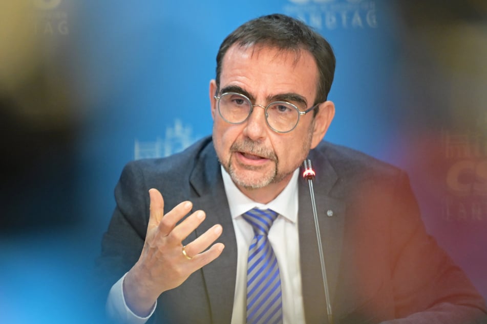 Seit Merz wächst der Unmut: Bayerns CSU-Fraktionschef Klaus Holetschek (61) fordert jetzt im Bund schnelle Reformen.