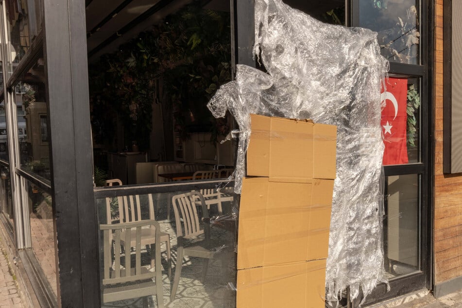 Zwei tote Kinder nach Lebensmittel-Vergiftung im Urlaub: Auch Mutter gestorben