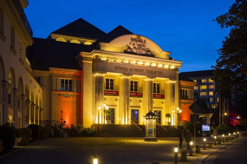 Nur das König-Albert-Theater in Bad Elster glaubt daran, dass die Sängerin den Saal füllt.
