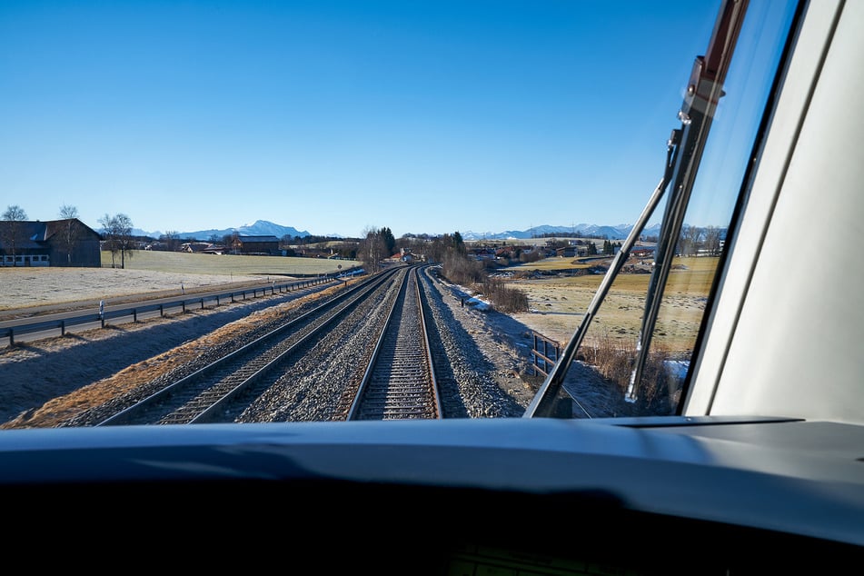 Die Deutsche Bahn bietet aktuell tolle Aussichten auf den neuen Traumjob.