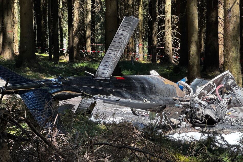 Hubschrauber-Pilot stirbt im Erzgebirge: Bericht offenbart dramatische letzte Sekunden vor Absturz