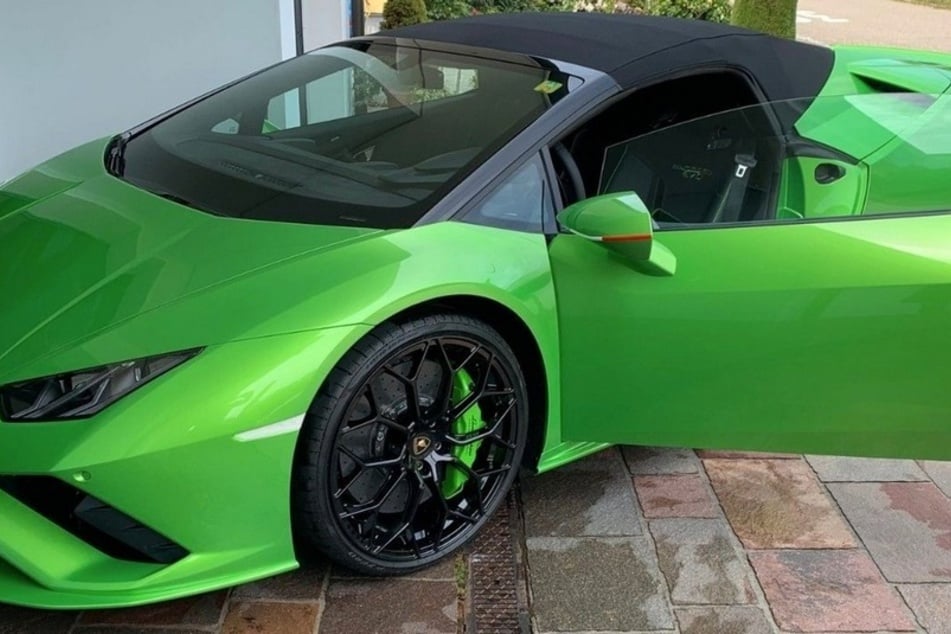 Der Lamborghini Huracán Evo Spyder wurde aus einer Garage in Bad Säckingen entwendet.