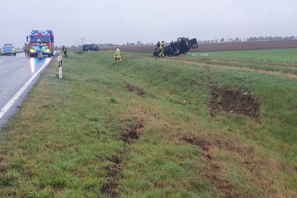 Mehrere Helfer waren am Unfallort im Einsatz.