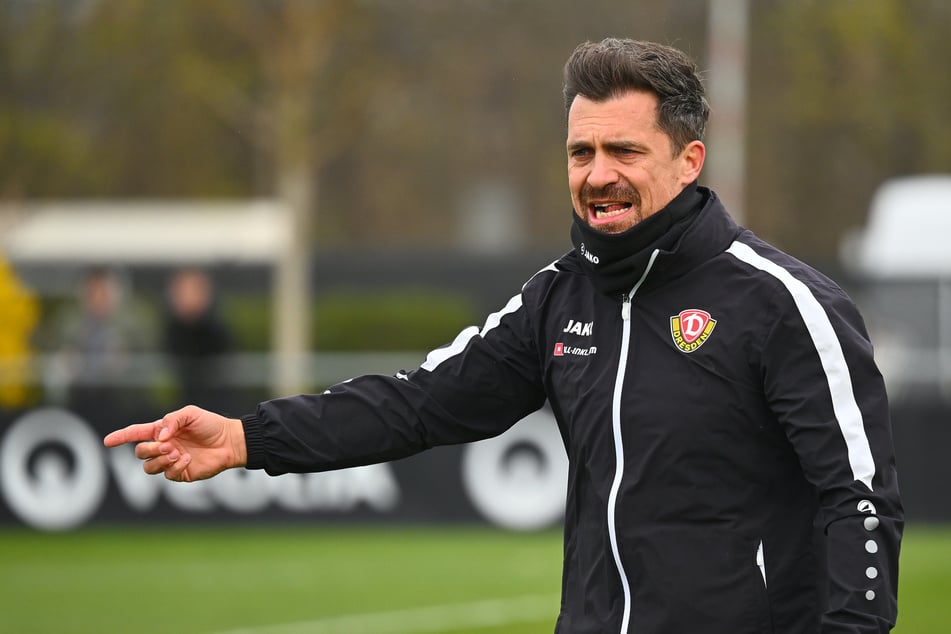 Der 43-jährige Cheftrainer behält weiterhin einen kühlen Kopf.