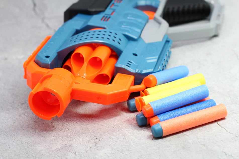 Ein Teilnehmer eines Rollenspiel-Festivals wurde mit einer NERF Gun verletzt. (Symbolfoto)