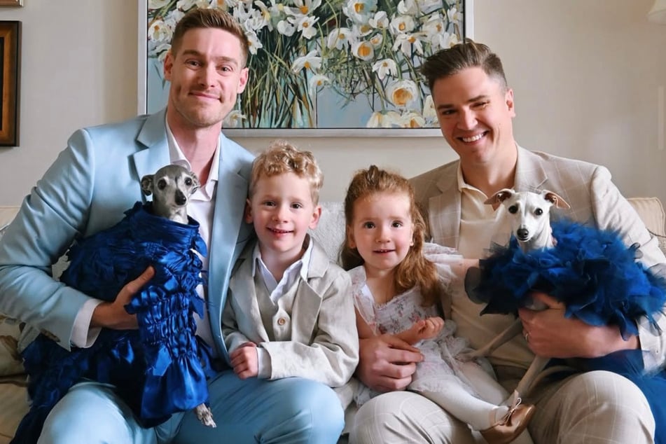 Thomas Shapiro (l.) und seine Familie trauern um Hund Tika (l.).