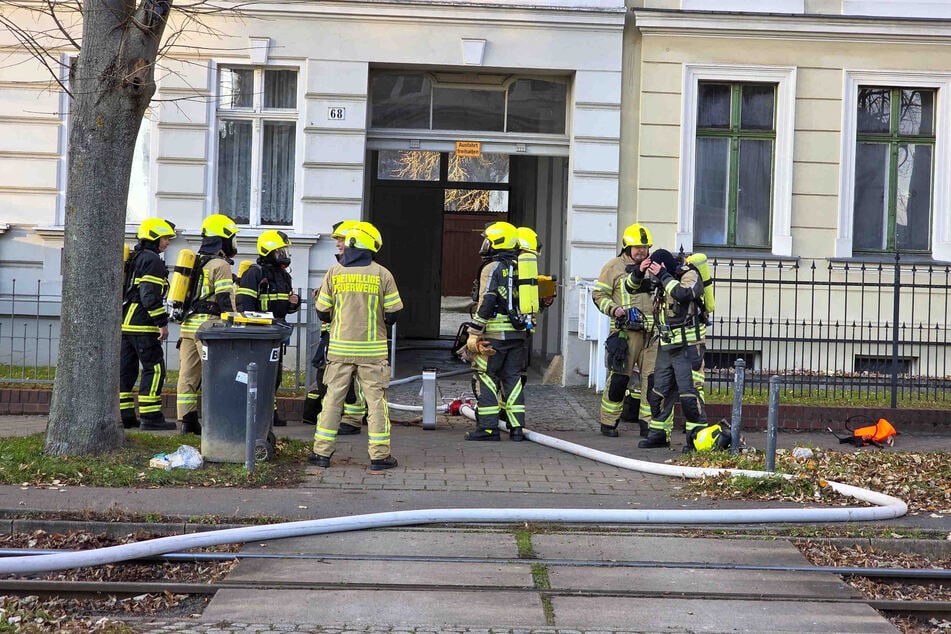 Gegen 14 Uhr brach das Feuer in der Biesnitzer Straße aus.