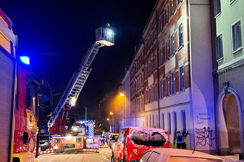 In der Blücherstraße hat es in der Nacht zum Dienstag in einer Wohnung gebrannt.