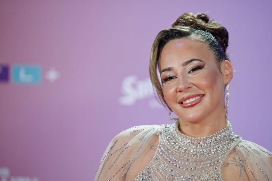 Süße Neuigkeiten von Alessia Herren: Ihr Baby ist da! Es ist ein ...