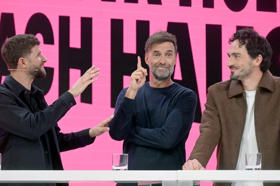 Thomas Müller (36, v.l.), Jürgen Klopp (58) und Mats Hummels (37) sind als Experten bei der WM im Einsatz.