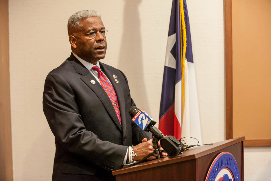 Allen West has been a vocal critic of current Governor Greg Abbott, especially during the Covid-19 pandemic.