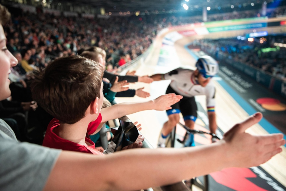 Jetzt Tickets für das Six Day Berliner Radsportrennen am 26. und 27. Januar bereits ab 25 Euro sichern.