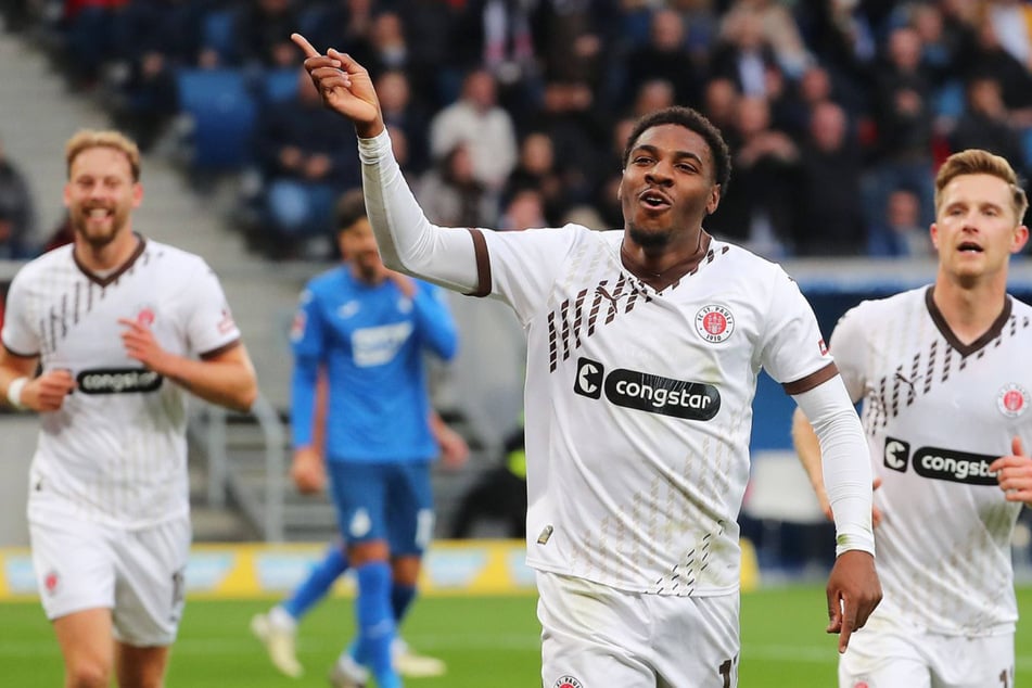 Oladapo Afolayan (27, M.) ist für den FC St. Pauli so etwas wie der Siegbringer.