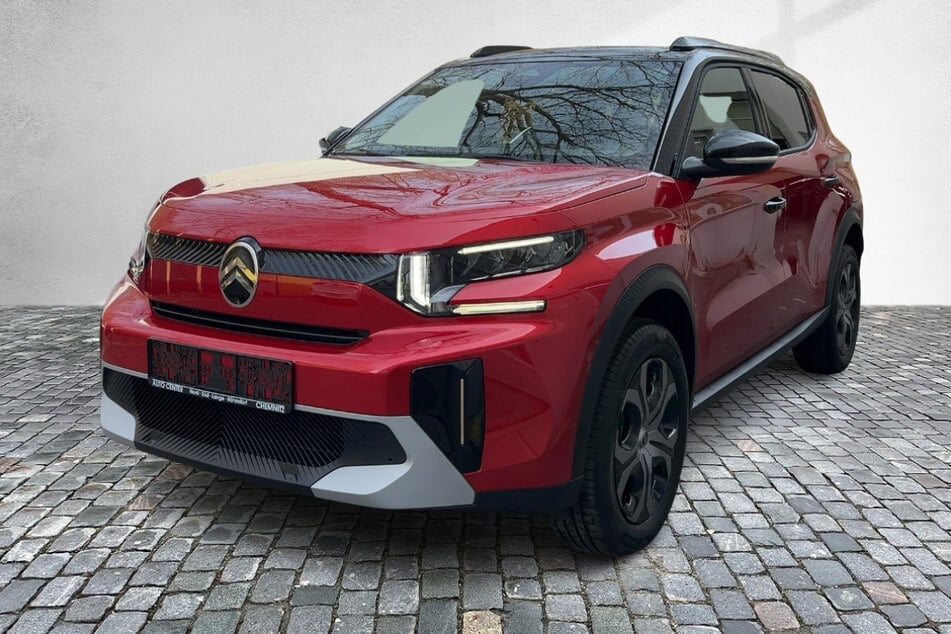 Abbildung zeigt Sonderausstattung.