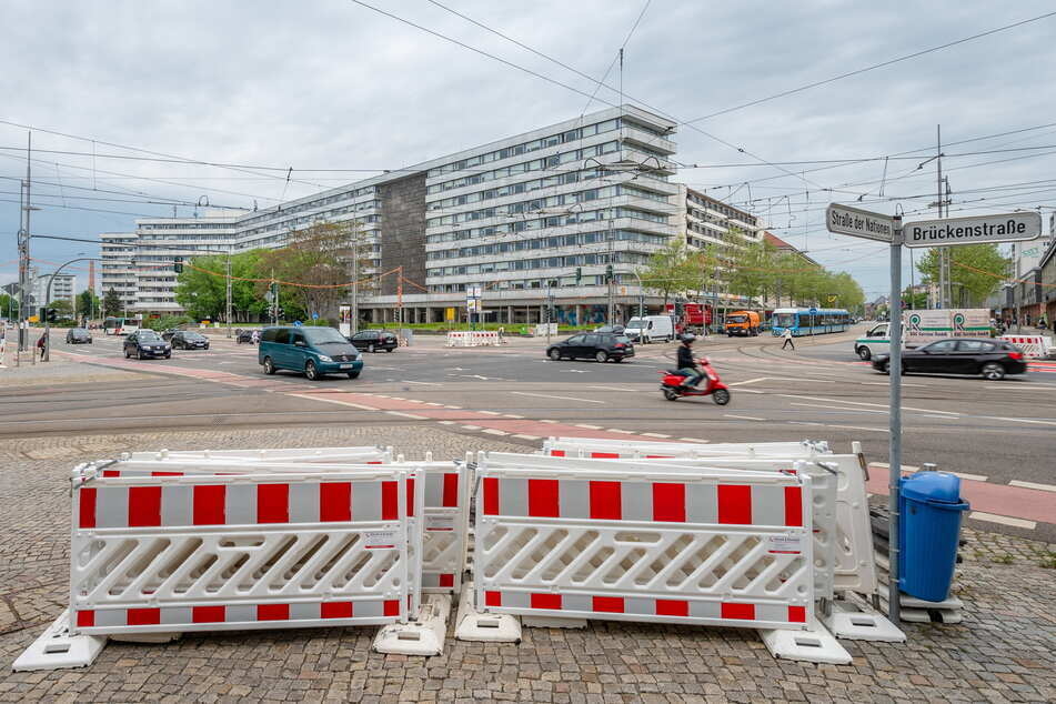 An der Straße der Nationen/Brückenstraße in Höhe der Kreuzung Brückenstraße finden ab 18. Juli Gleisbauarbeiten statt.