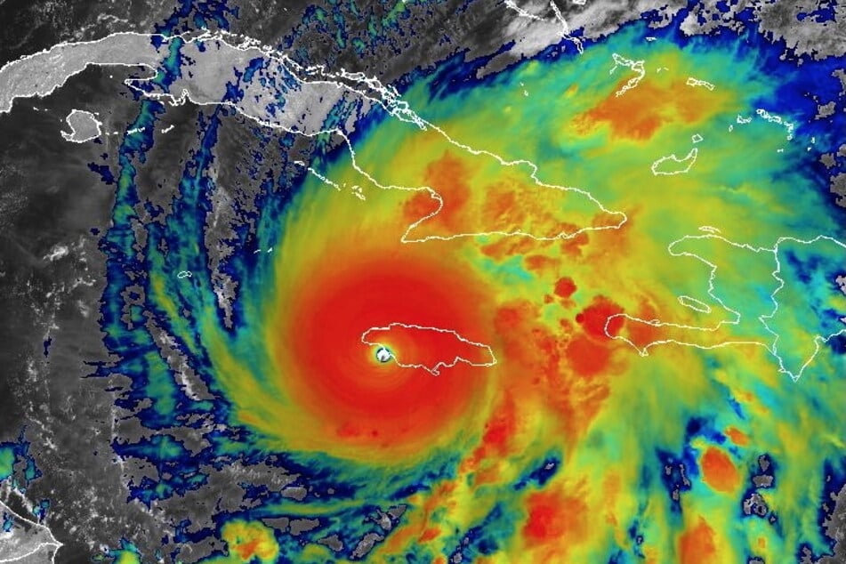 Mit der höchsten Kategorie traf "Melissa" auf die Karibikinsel.