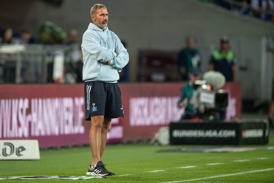 HSV-Trainer Tim Walter (47) freut sich über die zufriedenstellende Transferperiode.