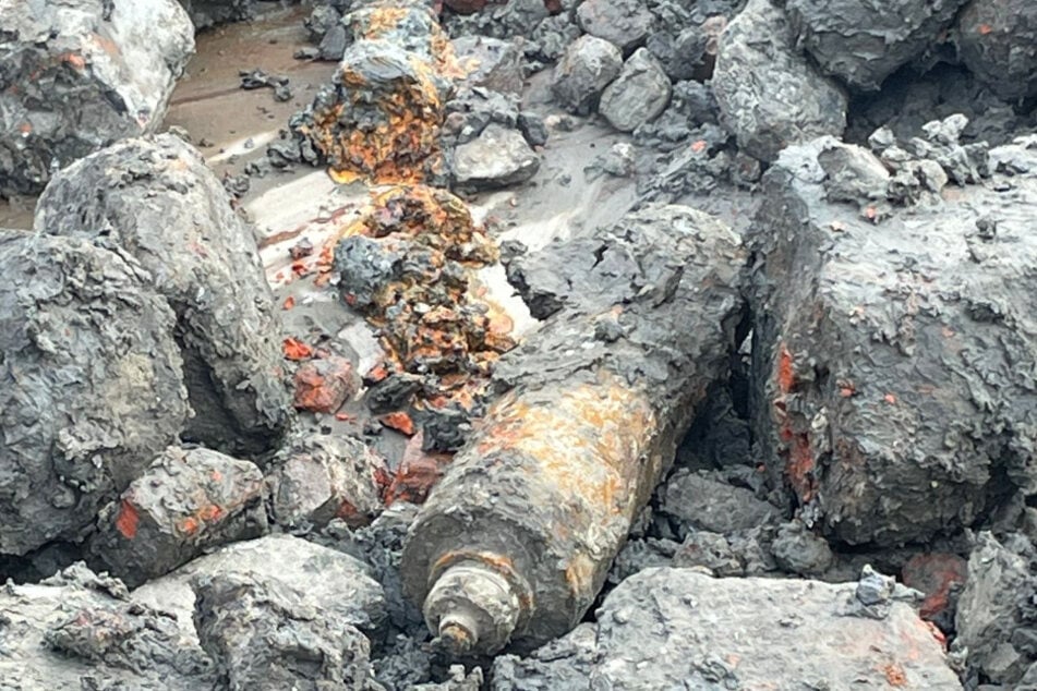 Brandmunition aus dem Zweiten Weltkrieg entzündete sich an der Luft. Glücklicherweise wurde dabei niemand verletzt.