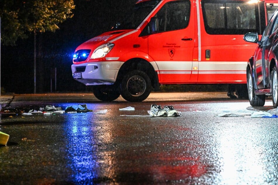 Der Rettungsdienst, die Feuerwehr, die Polizei und auch ein Kriseninterventionsteam waren vor Ort.