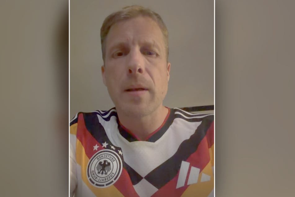 Oliver Pocher (49) war Sekunden nach dem Schlusspfiff absolut fassungslos, konnte das WM-Aus noch gar nicht fassen.