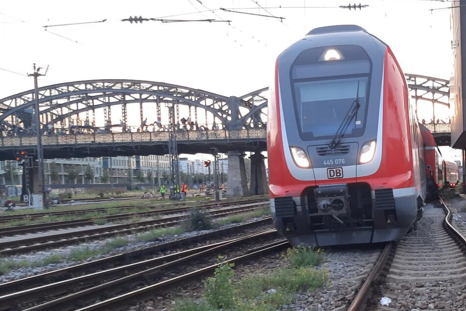 Zug entgleist vor Münchner Hauptbahnhof: Lokführer erleidet Schock