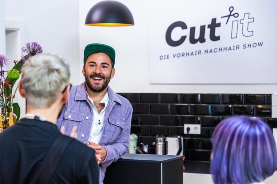 Die Friseur-Leistung wird von Juror und Hairstylist Cristoph Gambeck beurteilt.