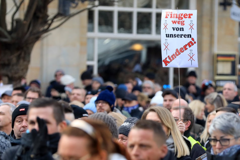 Am Samstag protestierten rund 5000 Menschen in Magdeburg gegen die Corona-Politik.