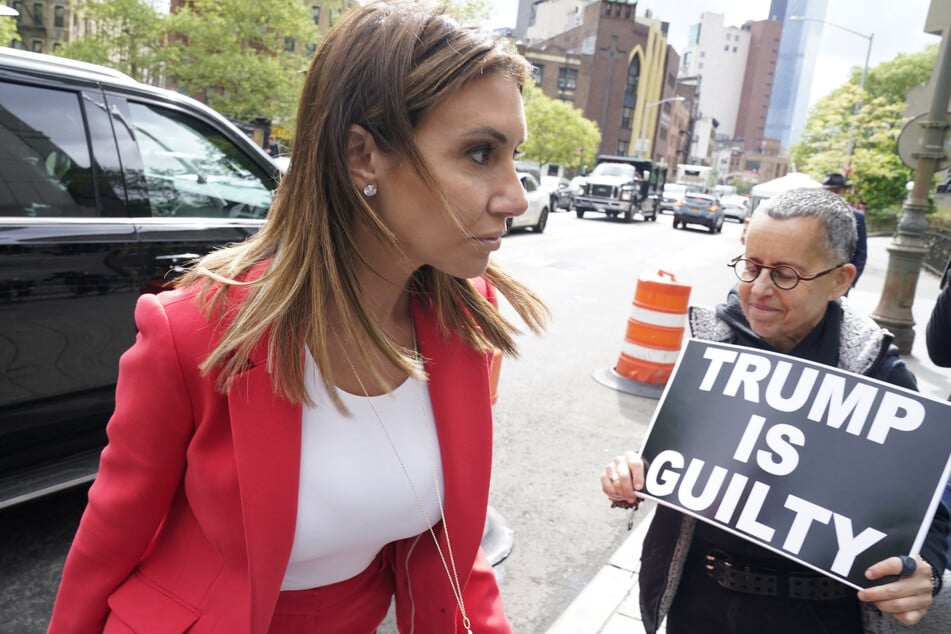 Alina Habba (39) kämpft im Anwaltsteam von Trump weiter gegen das Urteil an.