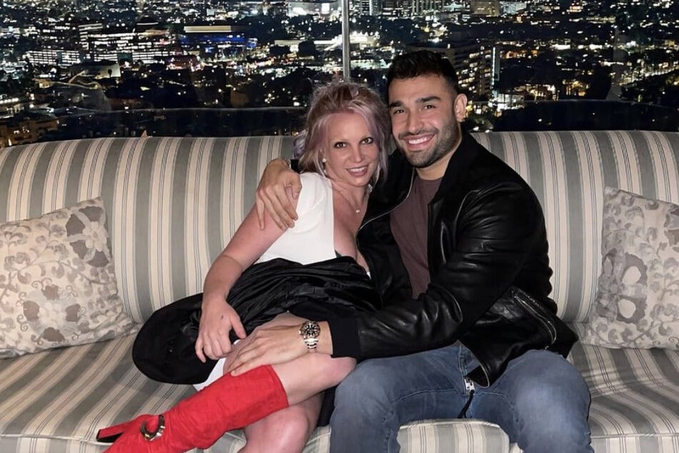 For Valentine's Day, Britney Spears (l) and Sam Asghari (r) paid tribute to one another with sweets posts on Instagram.