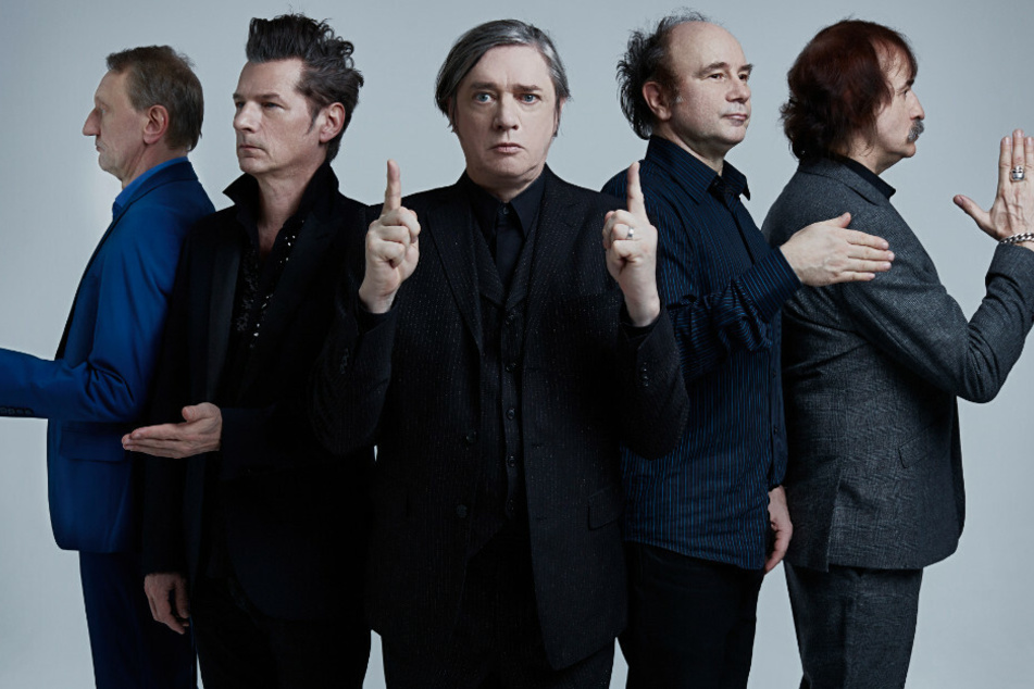 Das neue Album der Band Einstürzende Neubauten "Alles in Allem" erscheint am 15.05.2020.