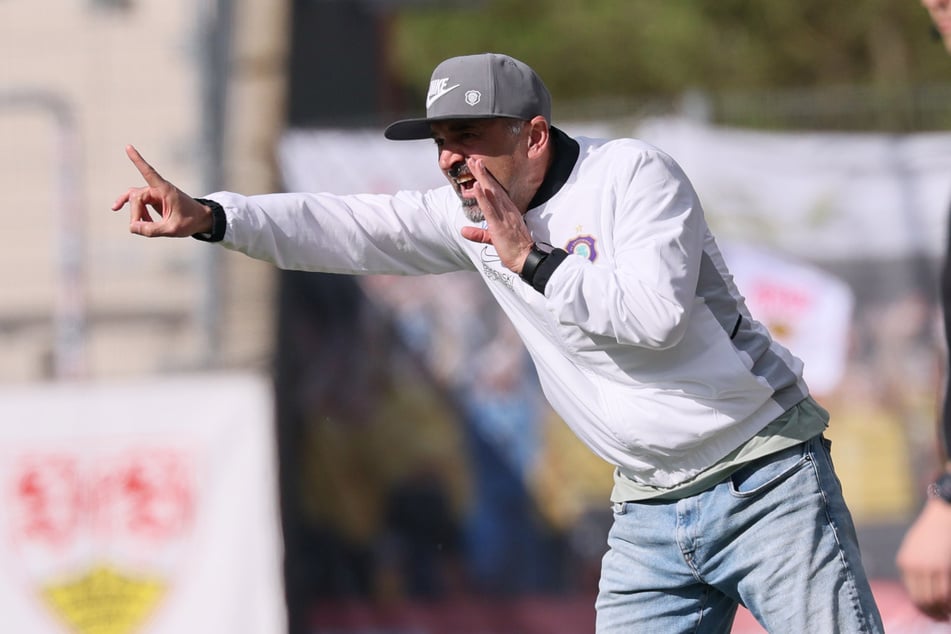 Lobte seine Mannschaft nach dem Spiel: Aue-Interimstrainer Khvicha Shubitidze.