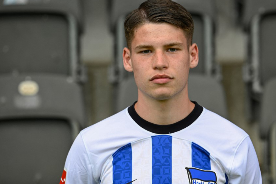 Lukas Ullrich (19) verlässt Hertha und schließt sich Borussia Mönchengladbach an.