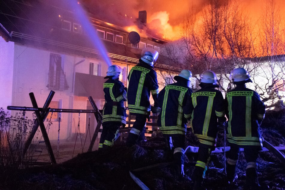 In Kaufbeuren stand ein Tankreinigungsunternehmen in Flammen.
