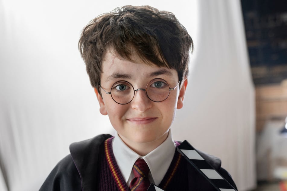 Dominic McLaughlin (11) spielt Harry Potter.