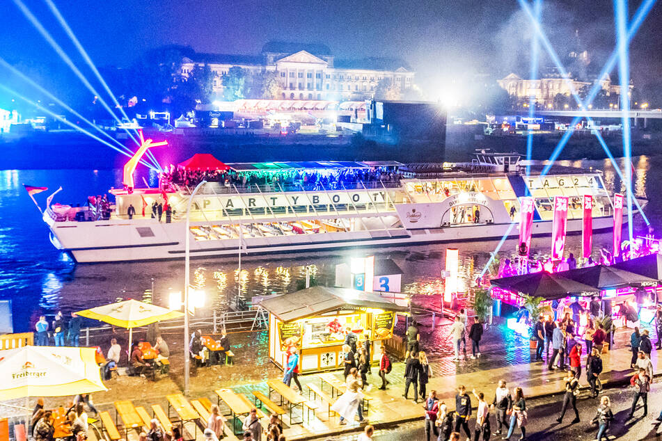 Dresden: Party-Highlight zum Dresdner Stadtfest: Das "House Boot" legt wieder ab!