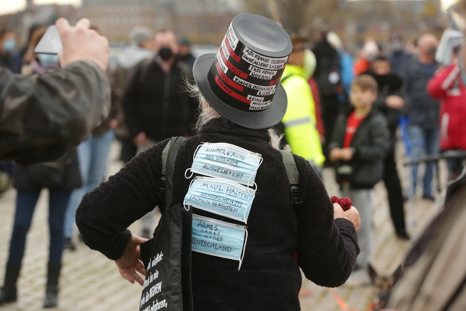 Schon am vergangenen Wochenende haben Anhänger der Initiative "Querdenken 211" in Düsseldorf demonstriert.