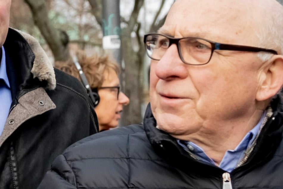 Indymedia verbreitet falsche Todesnachricht: CDU-Politiker Kurt Wansner lebt!