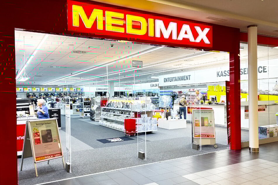 MEDIMAX Dresden-Seidnitz (im Seidnitz Center) auf der Enderstraße 59.