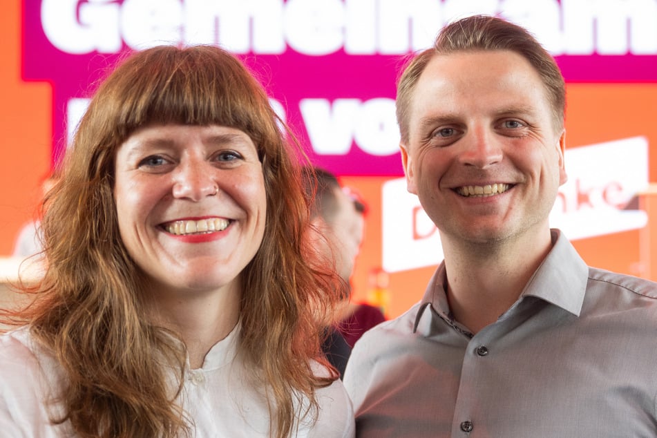Kerstin Wolter und Maximilian Schirmer sollen die Linke bei der nächsten Wahl zum Berliner Abgeordnetenhaus an die Spitze führen.