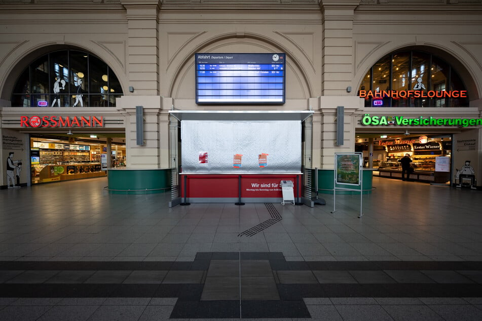 Die Szenen spielten sich Sonntagnachmittag auf dem Hauptbahnhof in Halle ab.